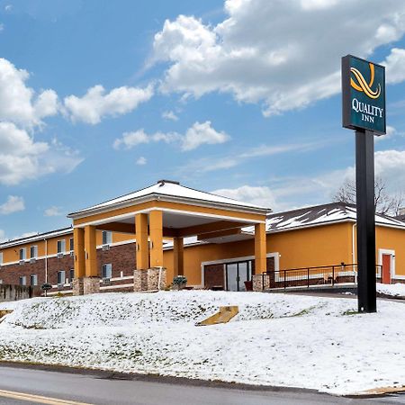 Quality Inn Coraopolis Exterior foto